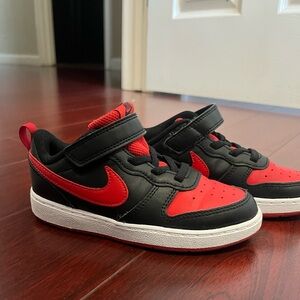Nike- black and red size (10C) Used